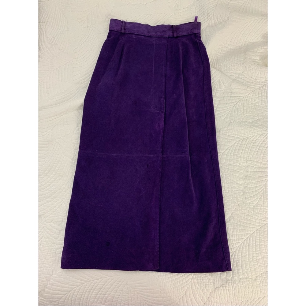 Forenza genuine leather lined purple skirt